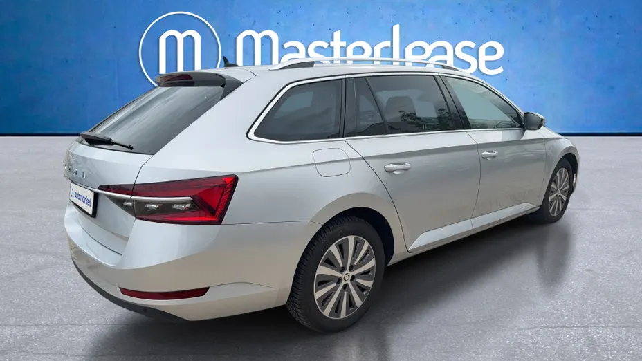 SKODA Superb Superb 2.0 TDI SCR Style DSG