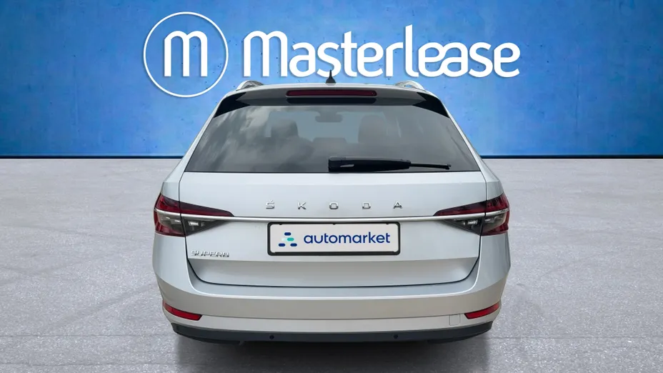 SKODA Superb Superb 2.0 TDI SCR Style DSG