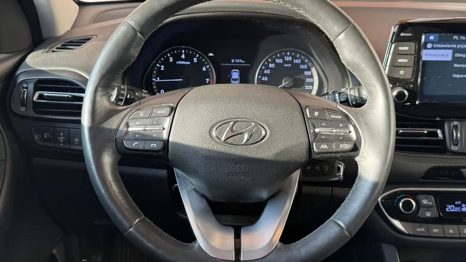 HYUNDAI i30 i30 1.5 DPI Smart