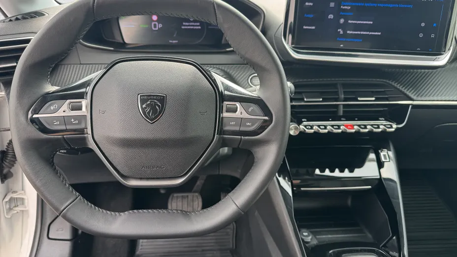 PEUGEOT 208 e-208 50kWh Allure