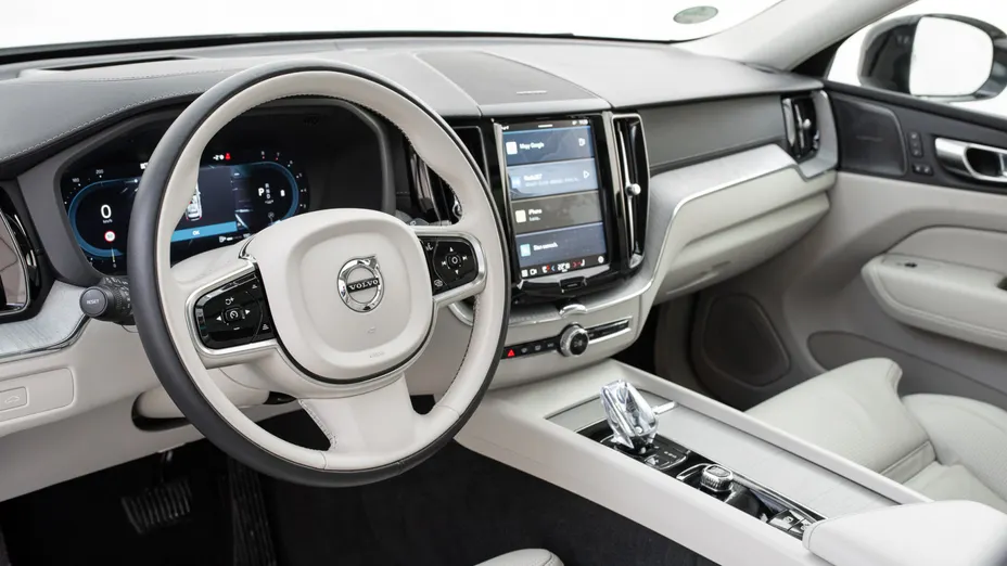 VOLVO XC60 XC60 B5 B AWD Ultimate Dark aut