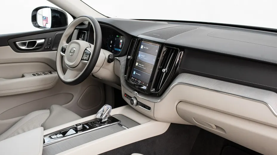 VOLVO XC60 XC60 B5 B AWD Ultimate Dark aut