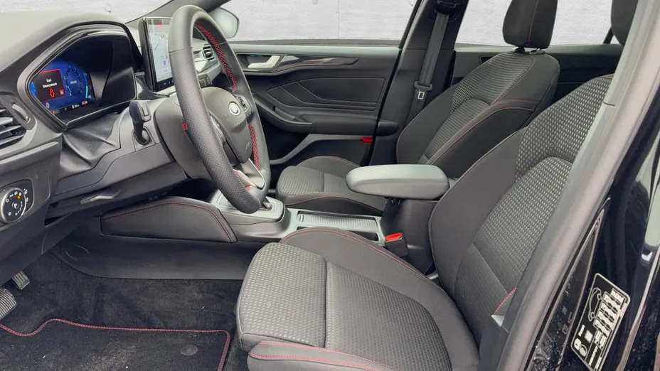 FORD Focus Focus 1.0 EcoBoost mHEV ST-Line X aut