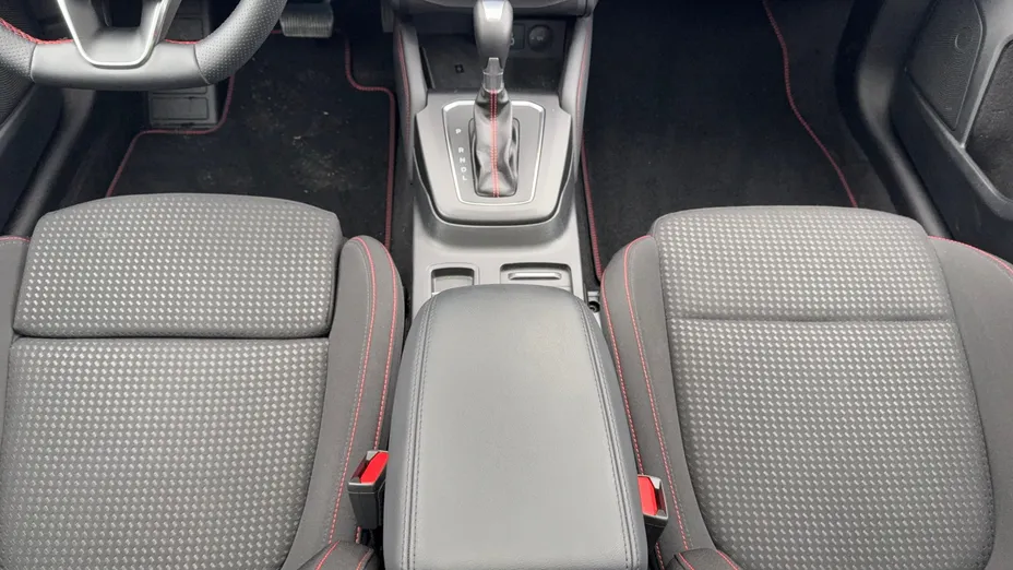 FORD Focus Focus 1.0 EcoBoost mHEV ST-Line X aut