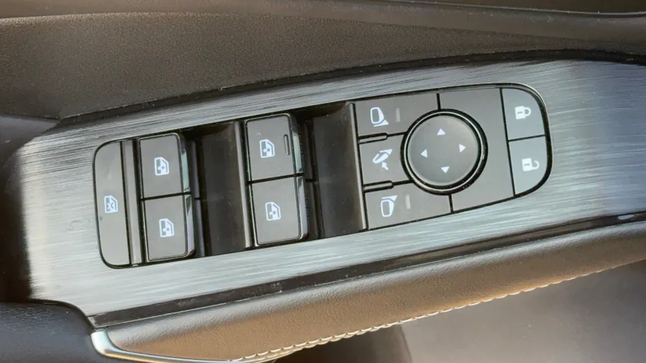 NISSAN Qashqai Qashqai 1.3 DIG-T mHEV N-Connecta Xtronic