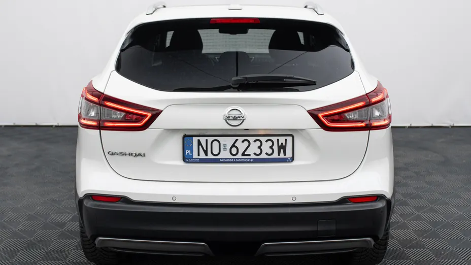 NISSAN Qashqai Qashqai 1.3 DIG-T N-Connecta DCT