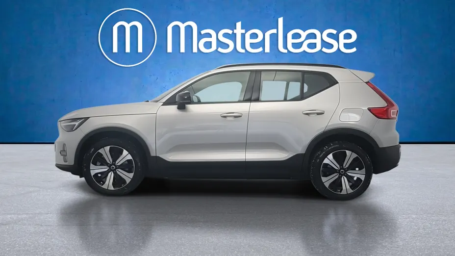 VOLVO XC40 XC40 73kWh P6 Recharge Plus aut