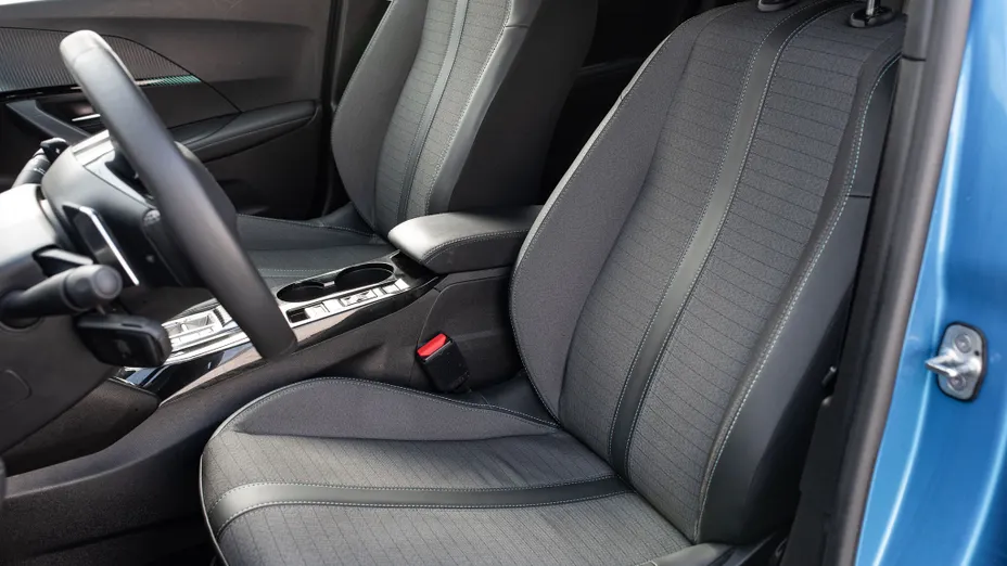 PEUGEOT 2008 2008 1.2 PureTech Allure Pack S&S EAT8