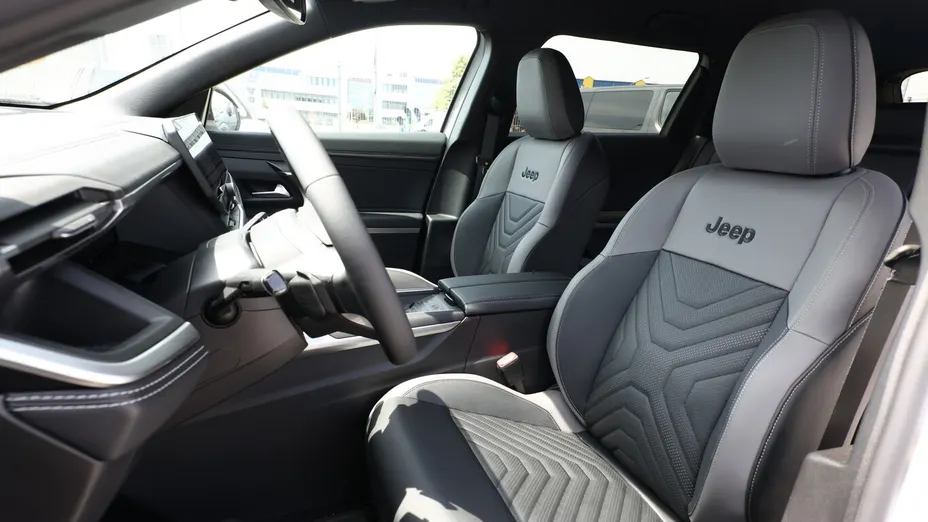 JEEP Compass -