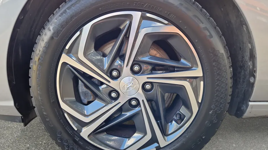 HYUNDAI i30 i30 1.5 T-GDI 48V Smart