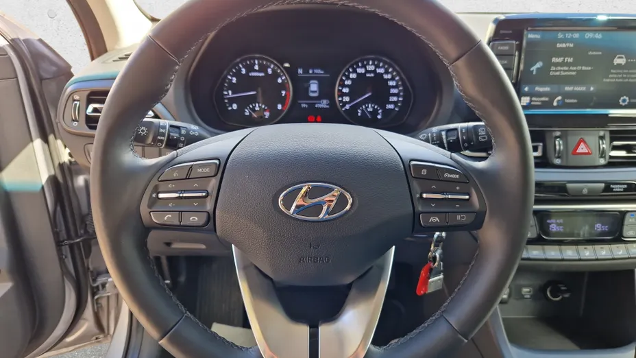 HYUNDAI i30 i30 1.5 T-GDI 48V Smart