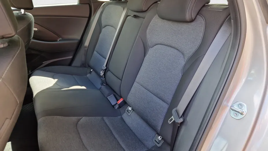 HYUNDAI i30 i30 1.5 T-GDI 48V Smart