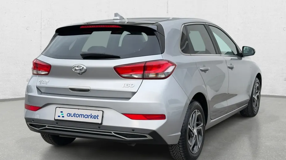 HYUNDAI i30 i30 1.5 T-GDI 48V Smart