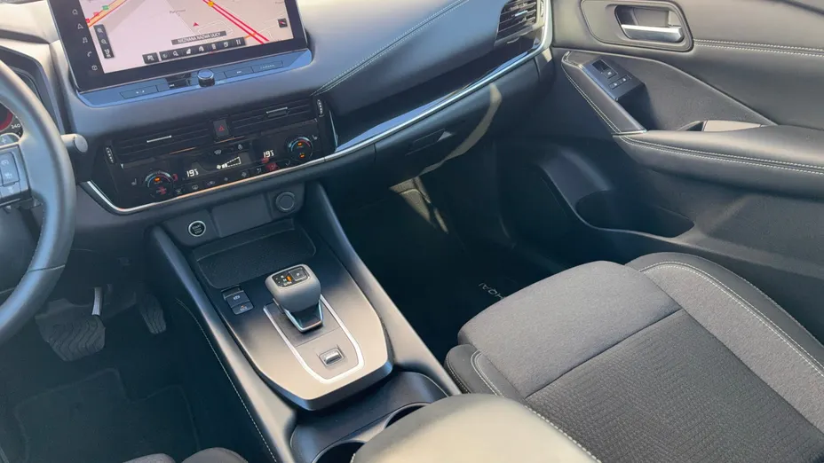 NISSAN Qashqai Qashqai 1.3 DIG-T mHEV N-Connecta Xtronic