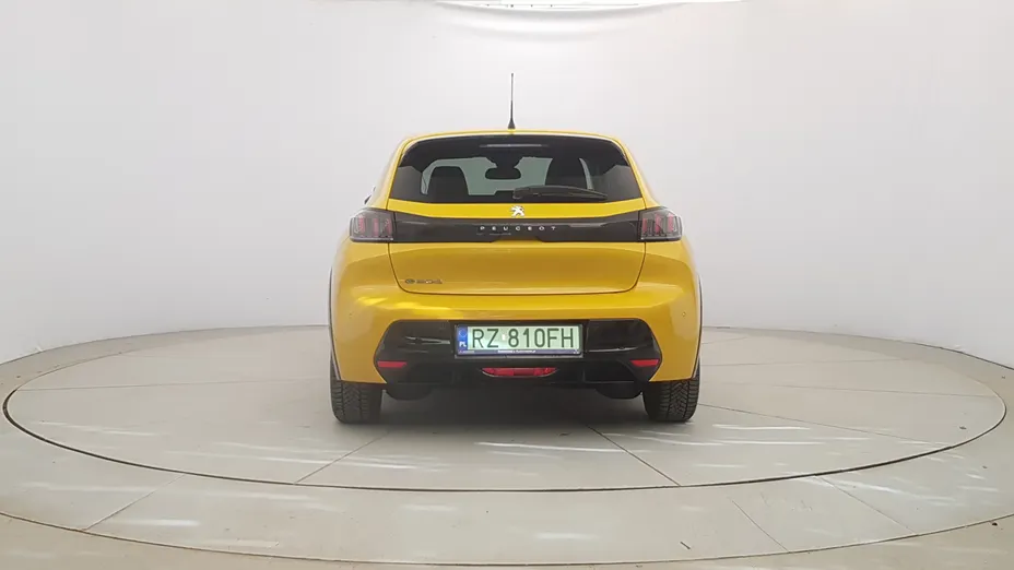 PEUGEOT 208 e-208 Allure