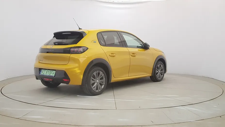 PEUGEOT 208 e-208 Allure