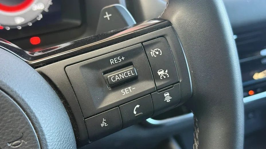 NISSAN Qashqai Qashqai 1.3 DIG-T mHEV N-Connecta Xtronic