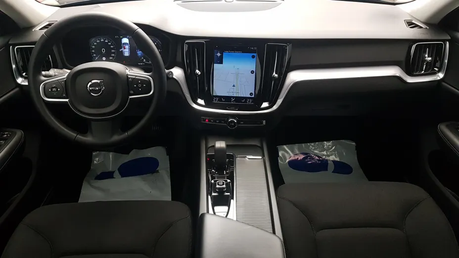 VOLVO V60 V60 B4 D Momentum Pro aut