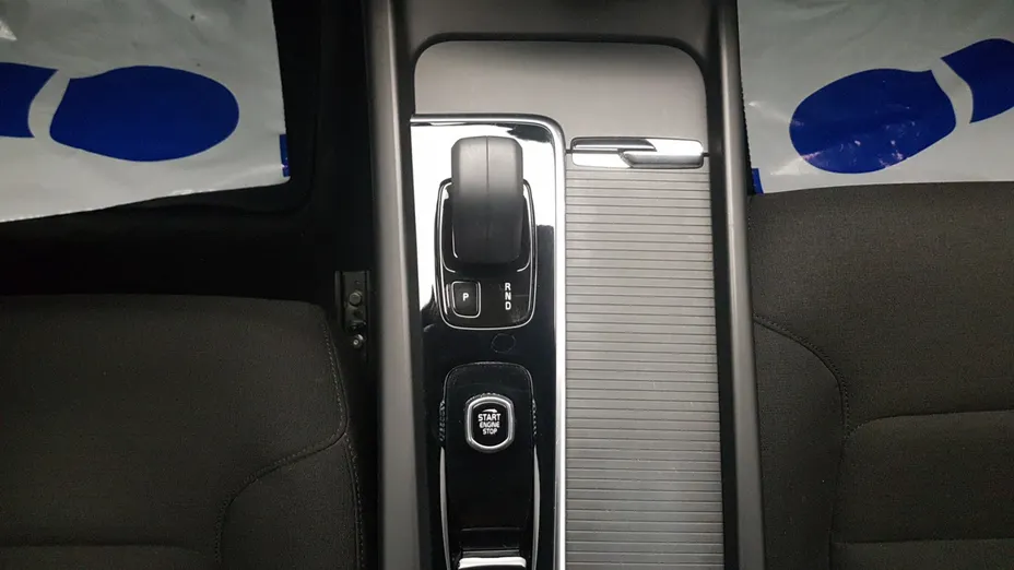 VOLVO V60 V60 B4 D Momentum Pro aut