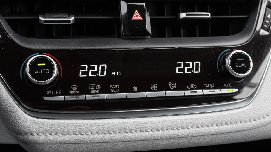 TOYOTA Corolla Corolla 1.8 Hybrid Comfort