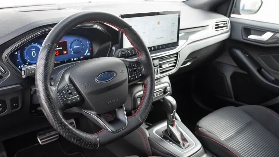 FORD Focus Focus 1.0 EcoBoost mHEV ST-Line X aut