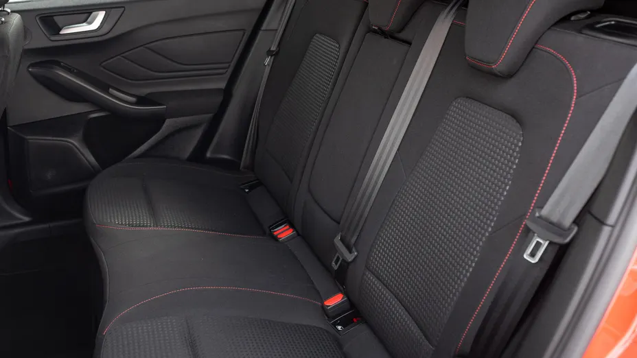 FORD Focus Focus 1.0 EcoBoost mHEV ST-Line X aut