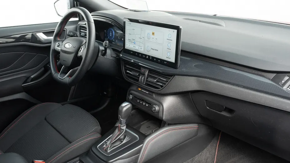 FORD Focus Focus 1.0 EcoBoost mHEV ST-Line X aut