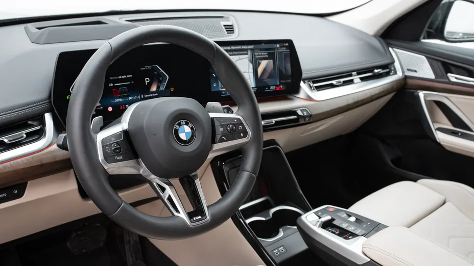 BMW X1 X1 xDrive23i mHEV xLine sport-aut