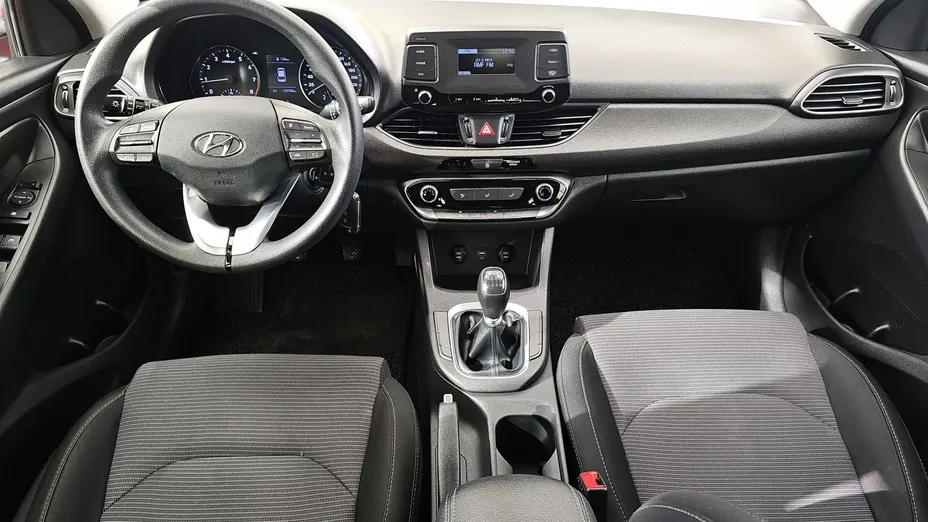 HYUNDAI i30 i30 1.5 DPI Classic +