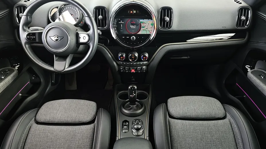 MINI [BMW] Countryman Cooper Classic Trim aut