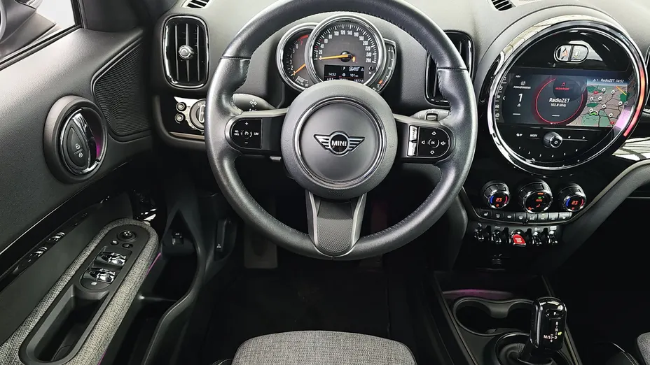 MINI [BMW] Countryman Cooper Classic Trim aut