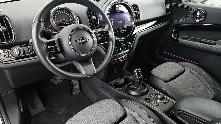 MINI [BMW] Countryman Cooper Classic Trim aut