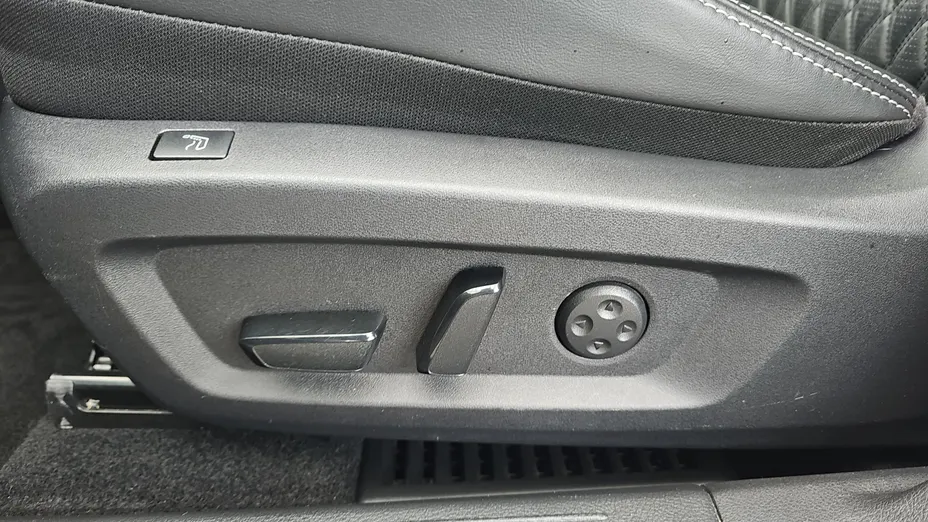 NISSAN Qashqai Qashqai 1.3 DIG-T mHEV 4x4 Tekna+ Xtronic