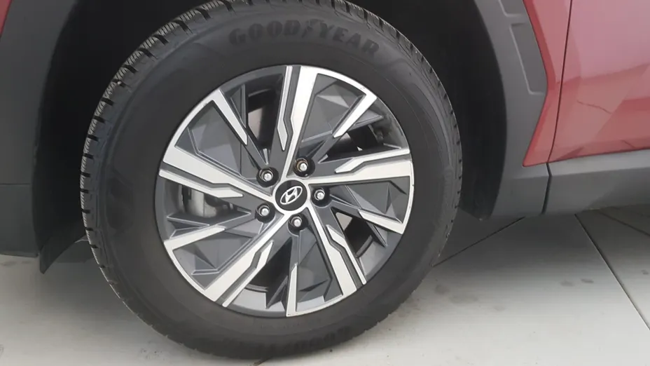 HYUNDAI Tucson Tucson 1.6 T-GDi HEV Modern 2WD