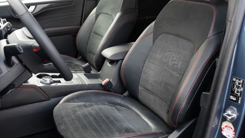 FORD Kuga Kuga 2.5 FHEV AWD ST-Line X