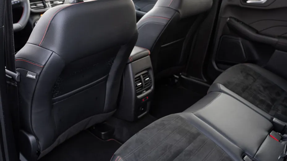 FORD Kuga Kuga 2.5 FHEV AWD ST-Line X