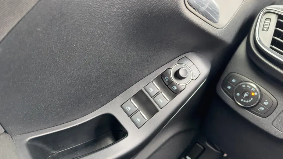 FORD Puma Puma 1.0 EcoBoost mHEV ST-Line DCT