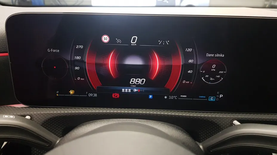 MERCEDES-BENZ A Klasa A 200 AMG Line 7G-DCT