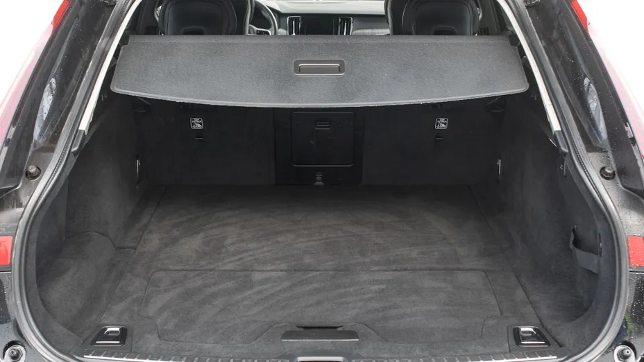 VOLVO V90 V90 CC B5 D AWD Pro aut