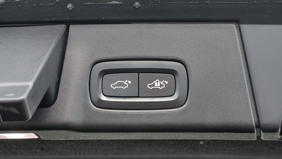 VOLVO V90 V90 CC B5 D AWD Pro aut