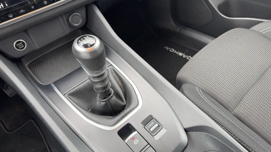 NISSAN Qashqai Qashqai 1.3 DIG-T mHEV Acenta