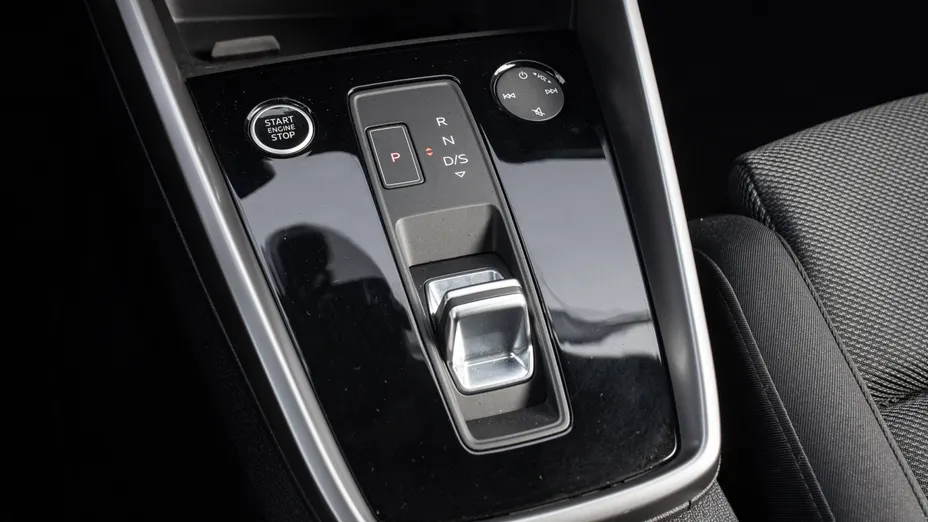 AUDI A3 A3 35 TFSI mHEV Advanced S tronic