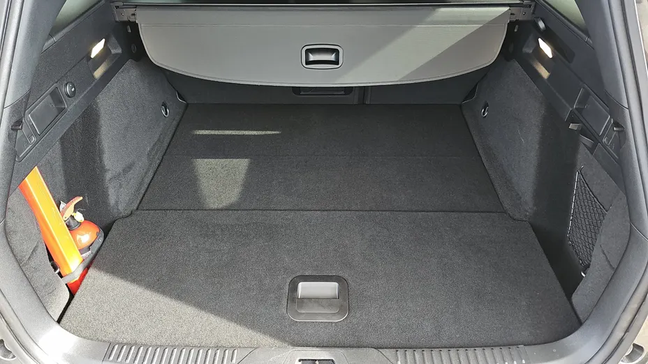 FORD Focus Focus 1.0 EcoBoost mHEV ST-Line X aut