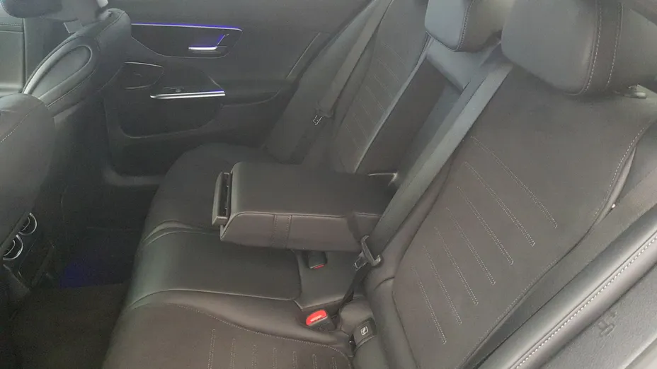 MERCEDES-BENZ C Klasa C 220 d mHEV 4-Matic AMG