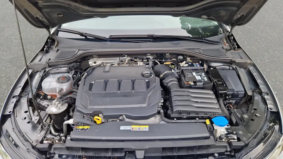 VOLKSWAGEN Golf Golf VIII 2.0 TDI Life