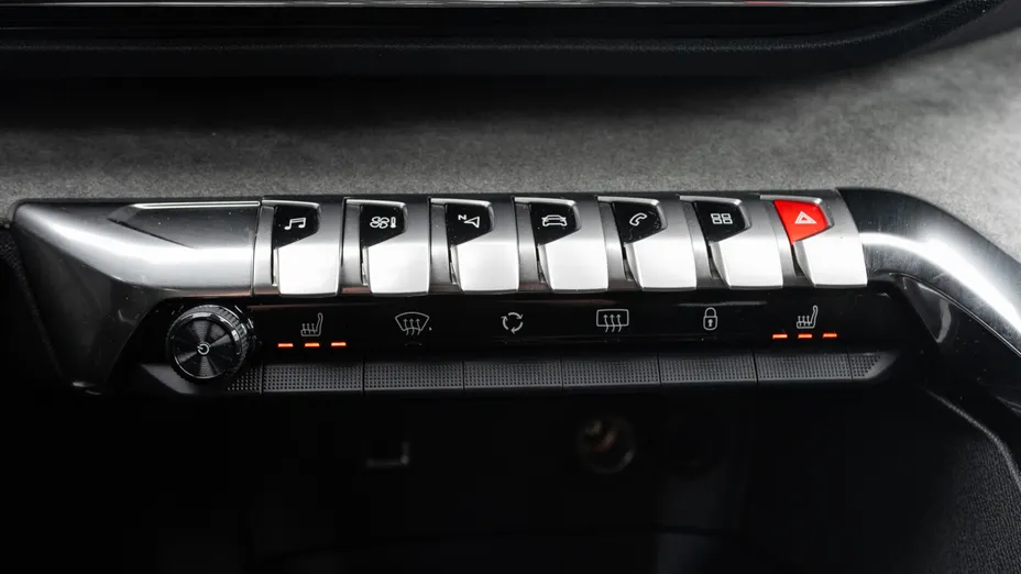 PEUGEOT 3008 3008 1.5 BlueHDi GT S&S EAT8