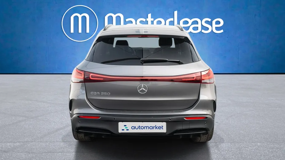 MERCEDES-BENZ EQA EQA 250 66.5kWh AMG Line