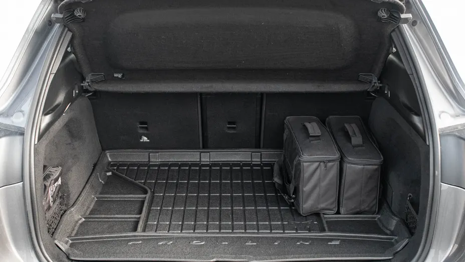 MERCEDES-BENZ EQA EQA 250 66.5kWh AMG Line