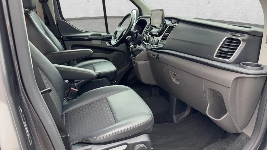 FORD Transit Custom Transit Custom 320 L2H1 Sport (bryg.)