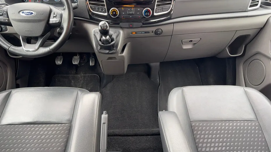 FORD Transit Custom Transit Custom 320 L2H1 Sport (bryg.)